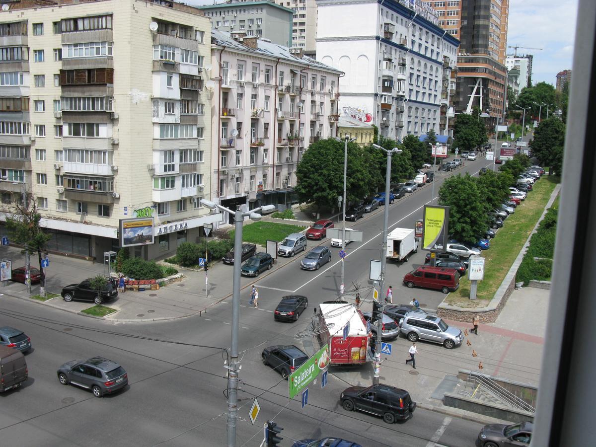 Квартира По Улице Большая Васильковская, 114 Kiev Exterior foto